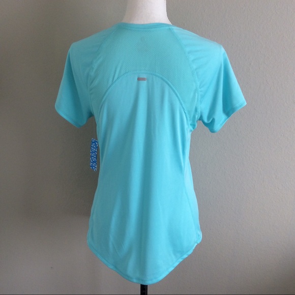 Old Navy Active Athletic Top - Picture 2 of 4